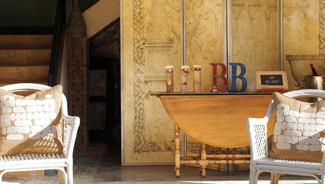 Bric-A-Brac Hotel พระตะบอง ภายนอก รูปภาพ
