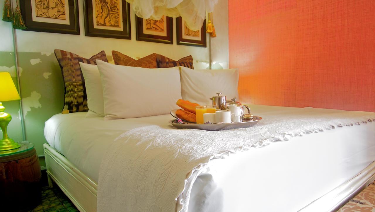 Bric-A-Brac Hotel พระตะบอง ภายนอก รูปภาพ