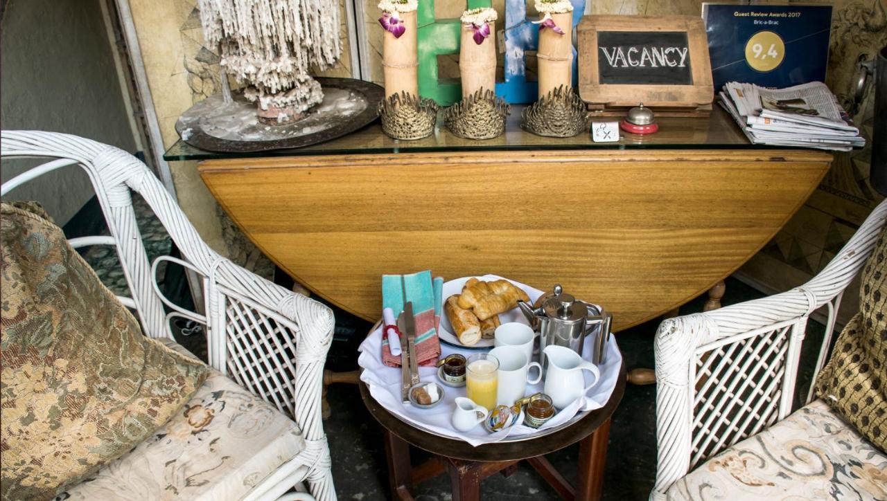Bric-A-Brac Hotel พระตะบอง ภายนอก รูปภาพ